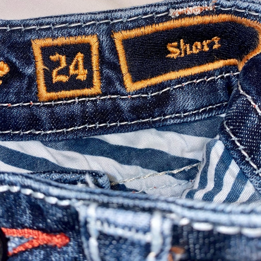 ROCK REVIVAL WINDIE SHORTS FACTORY CUT OFFS SEQUINS RHINESTONES LEATHER 24 - Picture 5 of 8